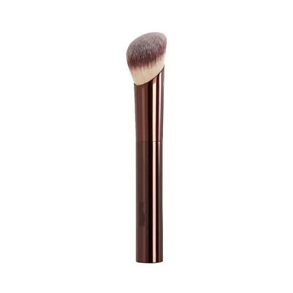 Soft Glow Foundation Brush